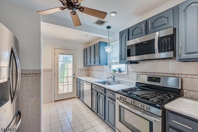 766 Central Ave, Rahway City, NJ 07065