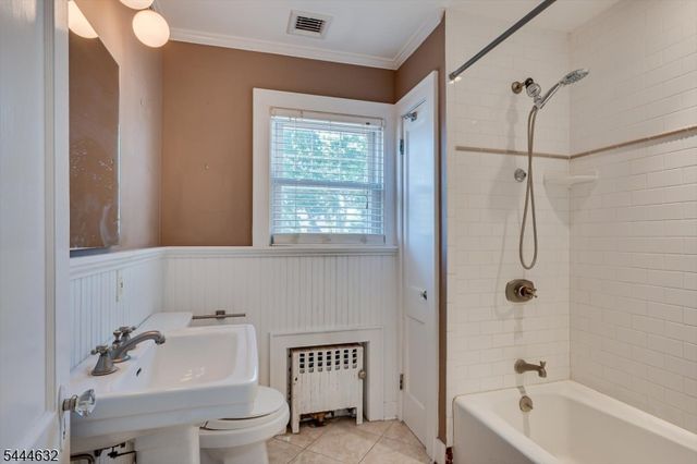 766 Central Ave, Rahway City, NJ 07065