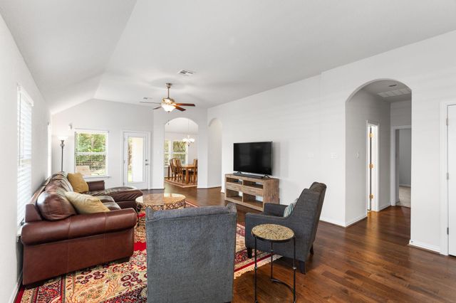 309 Lewisville LN, Leander, TX 78641