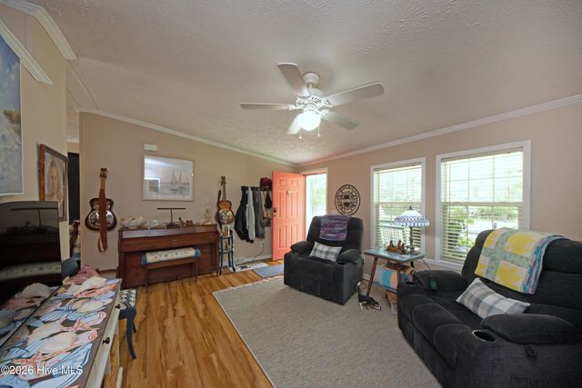 21 Warwick Court, Hampstead, NC 28443