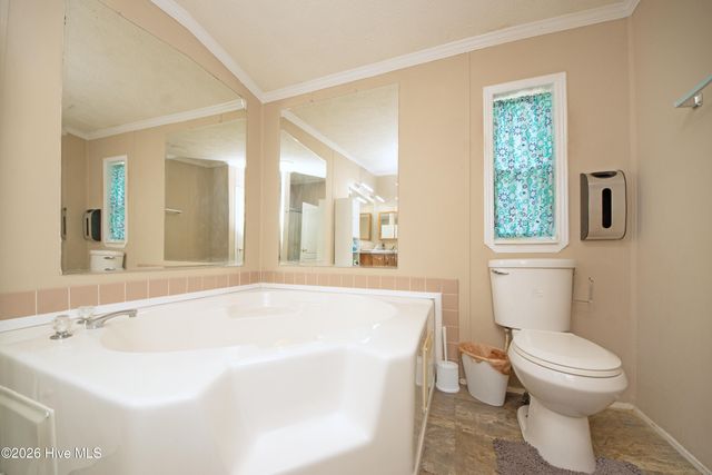 21 Warwick Court, Hampstead, NC 28443