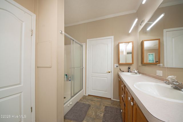 21 Warwick Court, Hampstead, NC 28443