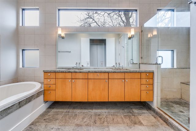4418 Holland Avenue A, Dallas, TX 75219