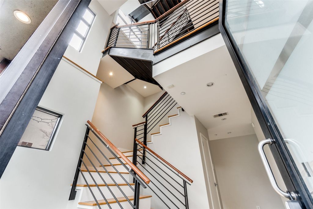 4418 Holland Avenue A, Dallas, TX 75219