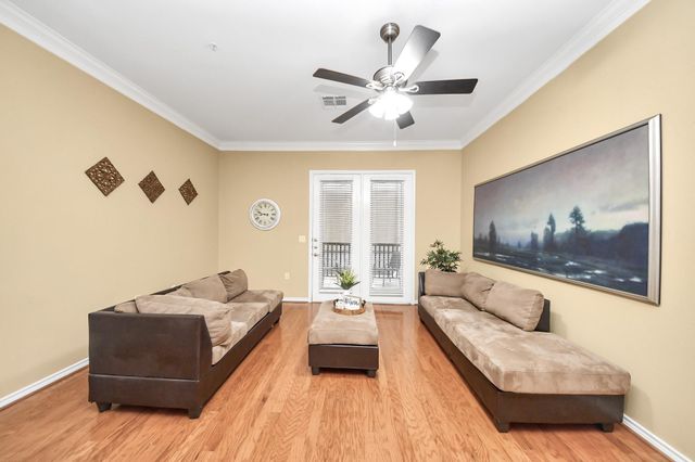 2400 Mccue Road 118, Houston, TX 77056