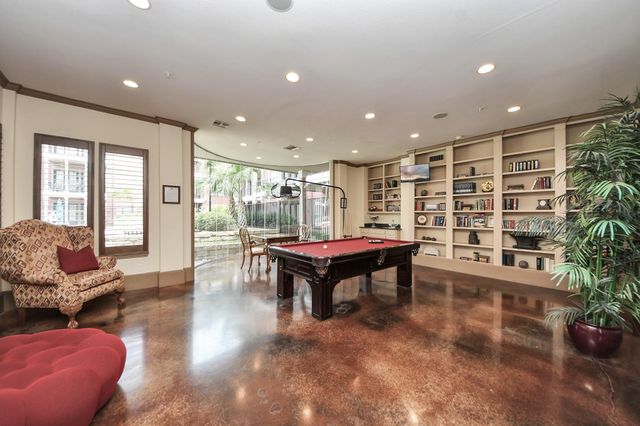 2400 Mccue Road 118, Houston, TX 77056