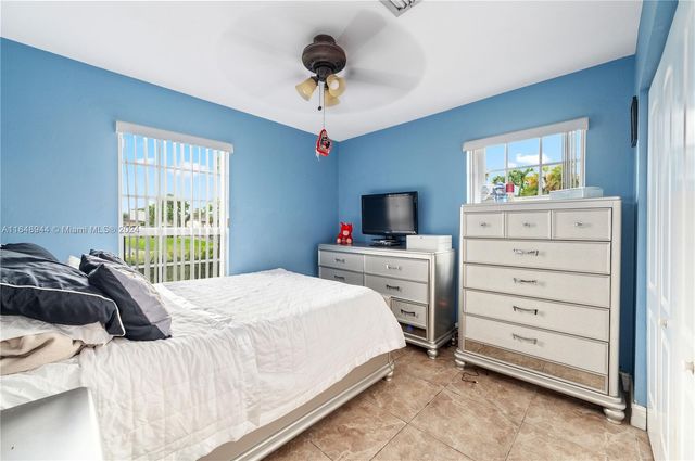 1442 NW 20th St, Homestead, FL 33030