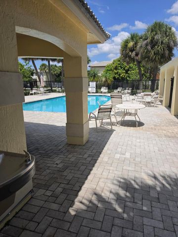 5351 NW 41st Way, Coconut Creek, FL 33073