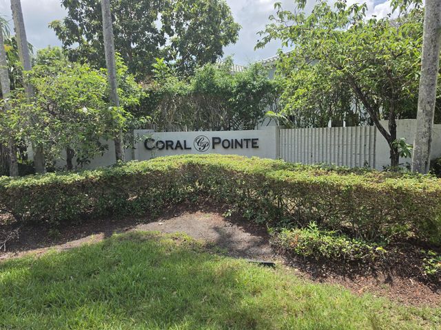 5351 NW 41st Way, Coconut Creek, FL 33073
