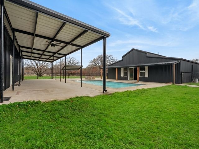7601 Zion Hill Road, Poolville, TX 76487