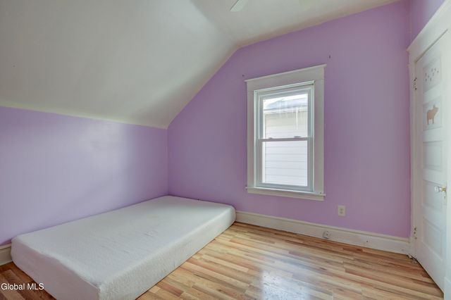 664 N Pearl Street, Albany, NY 12204