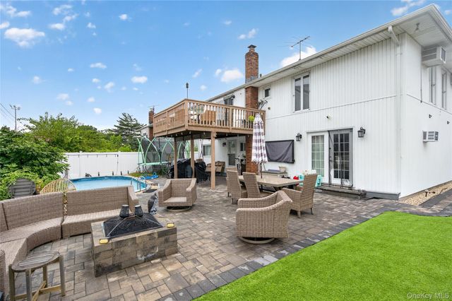 103 Motor Avenue, Farmingdale, NY 11735