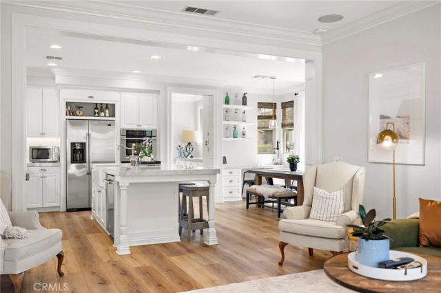 21 Snow Bush Street, Ladera Ranch, CA 92694