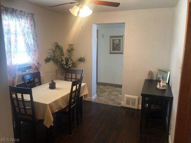 7002 Flowerdale Avenue, Cleveland, OH 44144