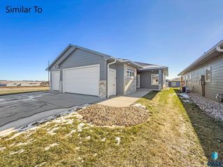2413 E Brek St Street, Brandon, SD 57005