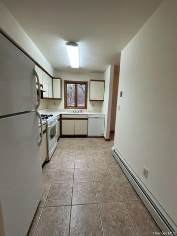 6 Cedar Lane C, Suffern, NY 10901