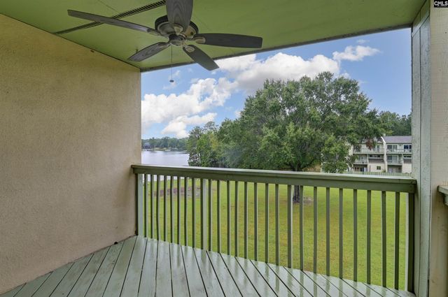 806 village Lane, Columbia, SC 29212