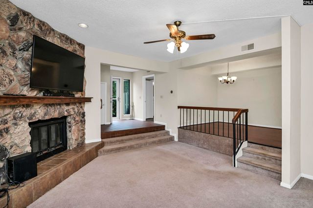 806 village Lane, Columbia, SC 29212