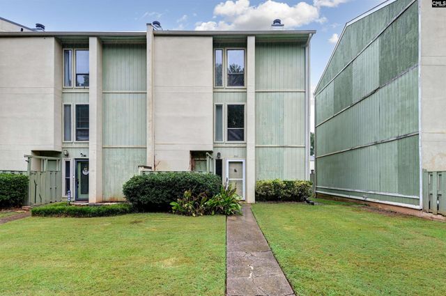 806 village Lane, Columbia, SC 29212