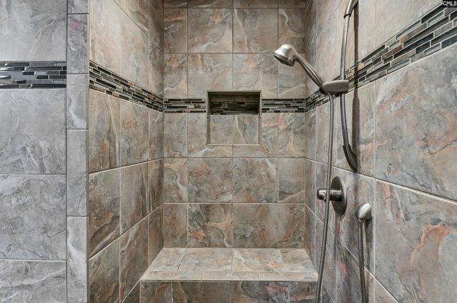 806 village Lane, Columbia, SC 29212