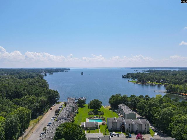 806 village Lane, Columbia, SC 29212
