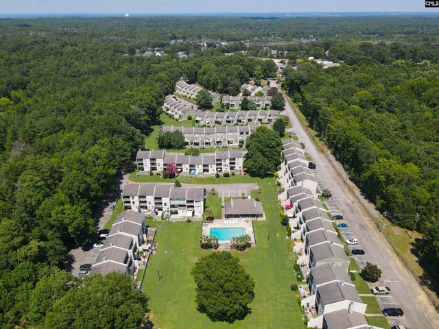 806 village Lane, Columbia, SC 29212