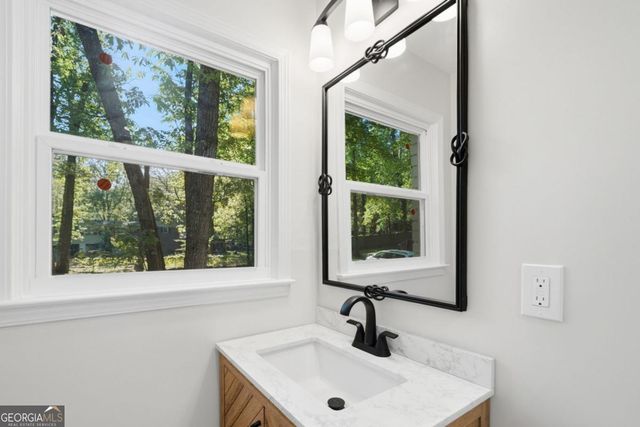 5730 Goldfield Drive, Acworth, GA 30102