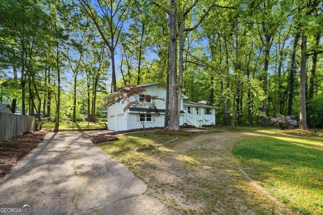 5730 Goldfield Drive, Acworth, GA 30102