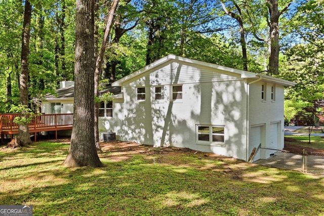 5730 Goldfield Drive, Acworth, GA 30102