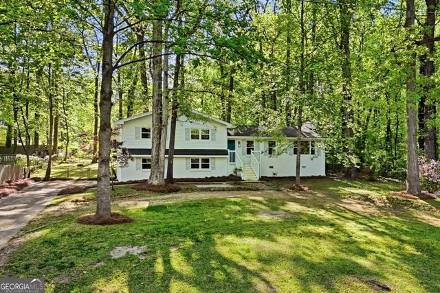 5730 Goldfield Drive, Acworth, GA 30102