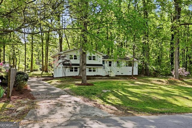 5730 Goldfield Drive, Acworth, GA 30102