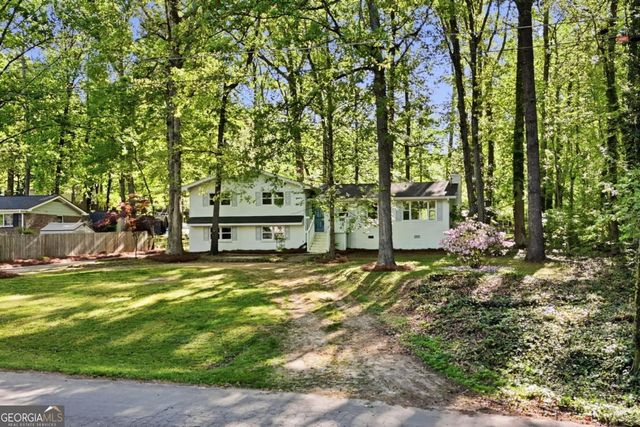 5730 Goldfield Drive, Acworth, GA 30102