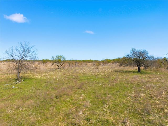 4429 Fm 147, Groesbeck, TX 76642