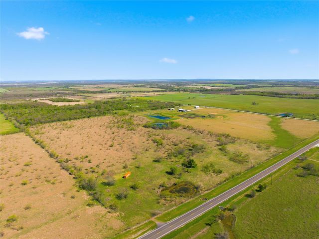 4429 Fm 147, Groesbeck, TX 76642