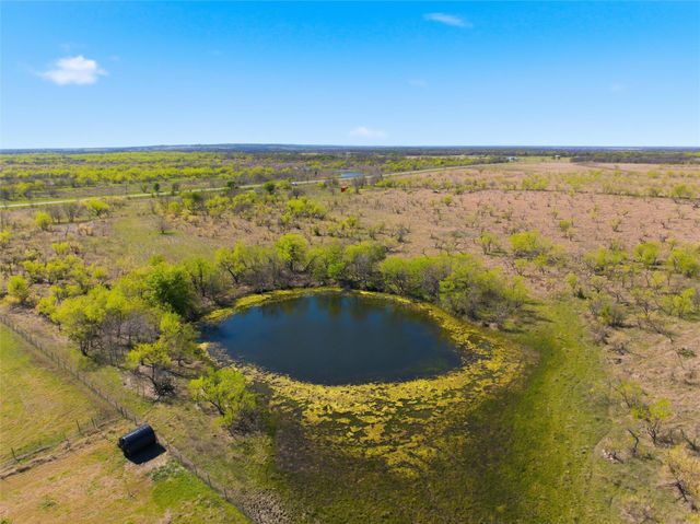 4429 Fm 147, Groesbeck, TX 76642