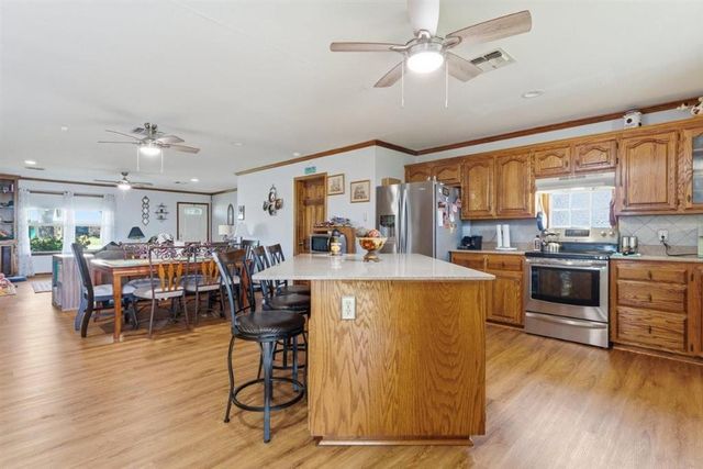 2916 Travis Street, Westlake, LA 70669