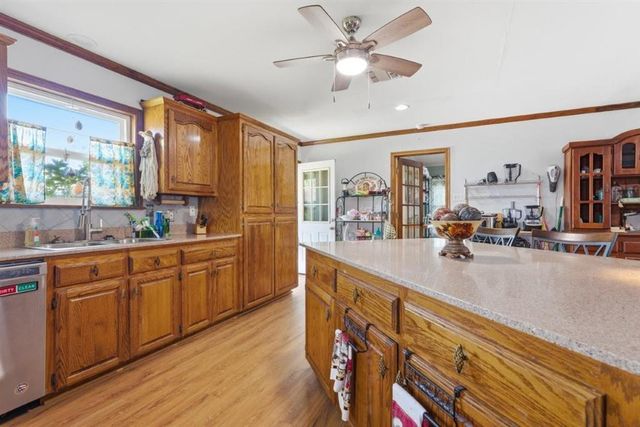 2916 Travis Street, Westlake, LA 70669