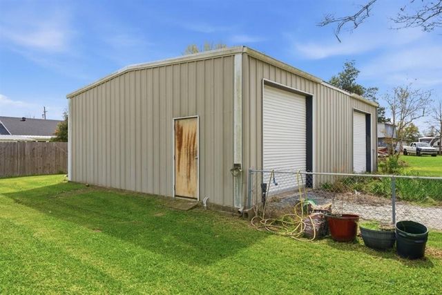 2916 Travis Street, Westlake, LA 70669