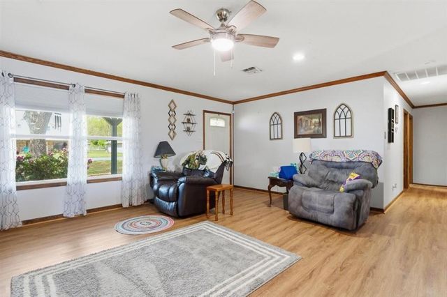 2916 Travis Street, Westlake, LA 70669