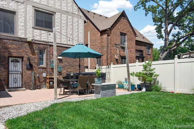 17596 Wildemere Street, Detroit, MI 48221