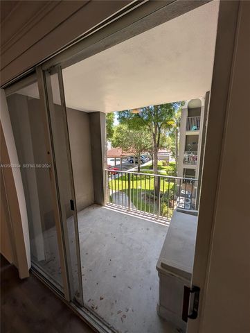 6831 SW 44th Street 203, Miami, FL 33155