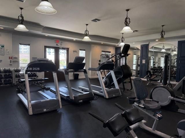 6831 SW 44th Street 203, Miami, FL 33155