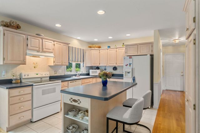 39 Jedidiah Way, Chatham, MA 02633