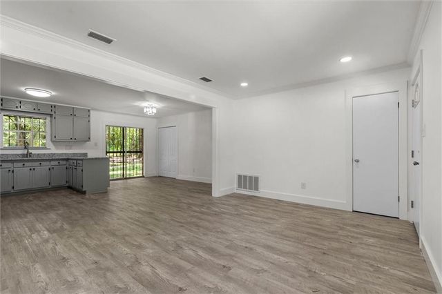 7465 Bowers Lane, Theodore, AL 36582