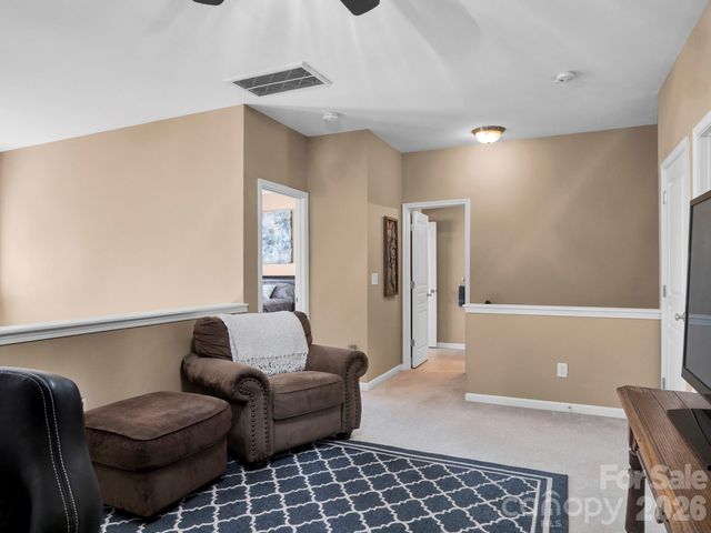 8444 Brookings Drive, Charlotte, NC 28269