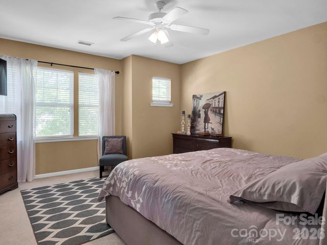 8444 Brookings Drive, Charlotte, NC 28269