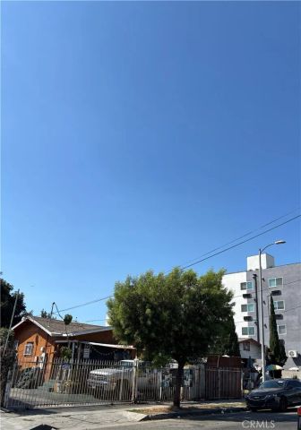 10821 Compton, Los Angeles, CA 90059