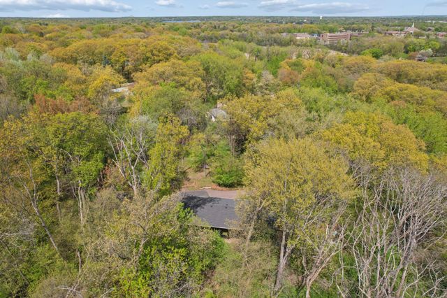 415 Magnolia Lane N, Plymouth, MN 55441
