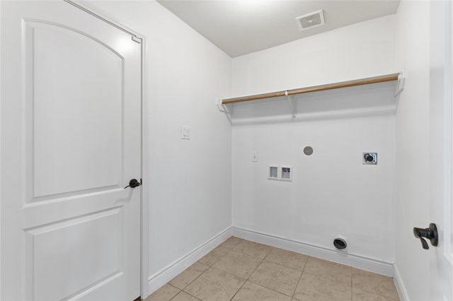 20614 Silver Tea Avenue, Hockley, TX 77447