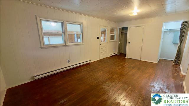 314 6th Street, Whitehall Twp, PA 18052